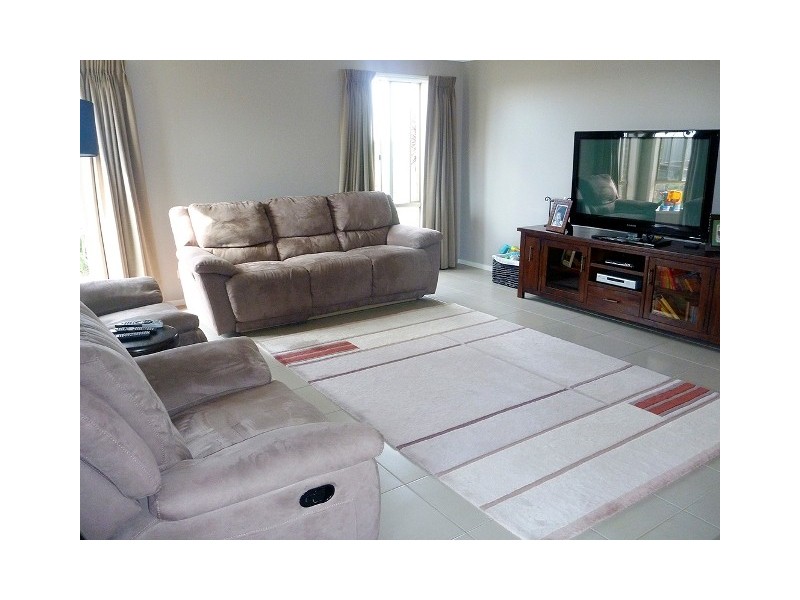 43 Declan Way, Echuca VIC 3564
