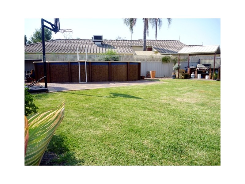 3 Clyde Court, Echuca VIC 3564