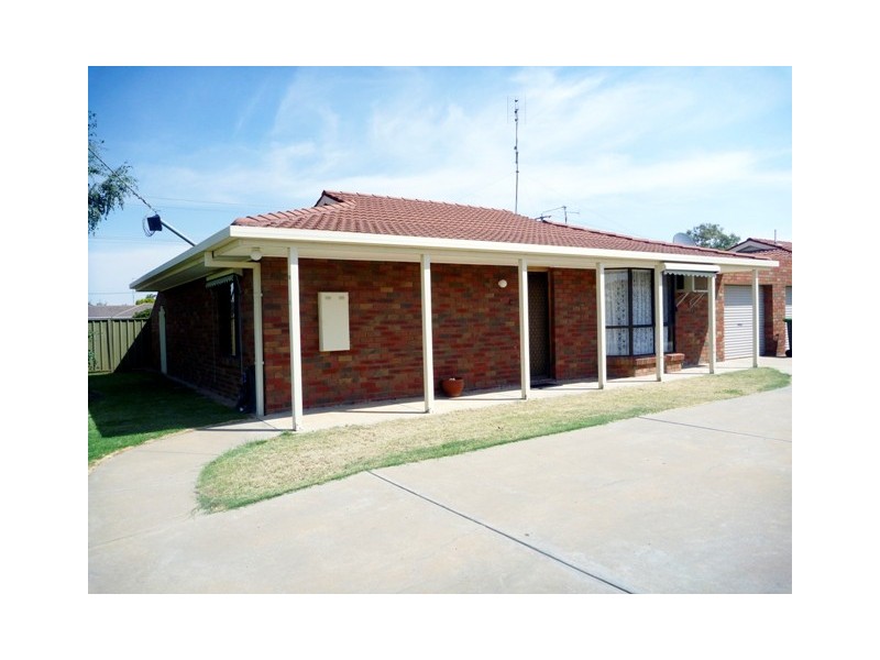 1/99 Crossen Street, Echuca VIC 3564