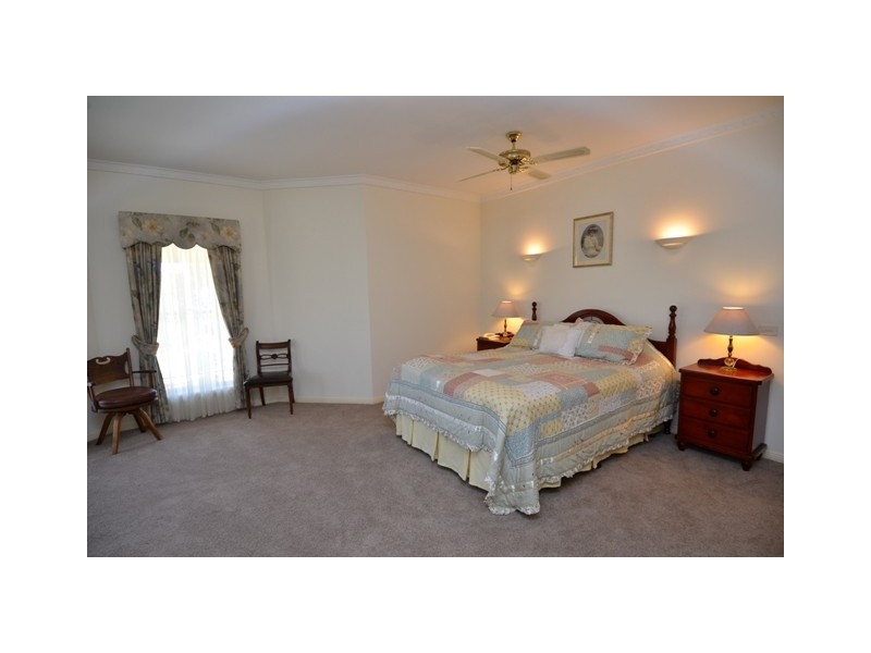 2 Rivergums Drive, Moama NSW 2731