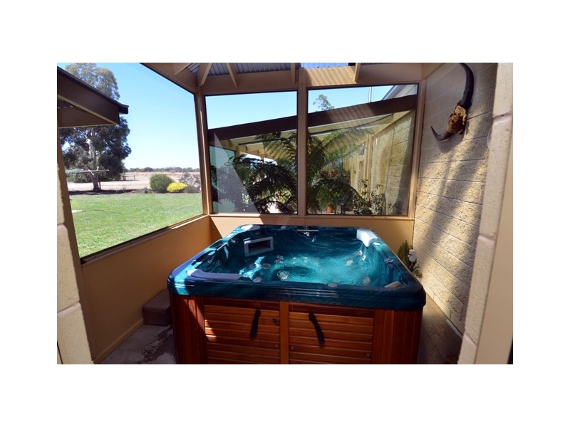 2 Rivergums Drive, Moama NSW 2731