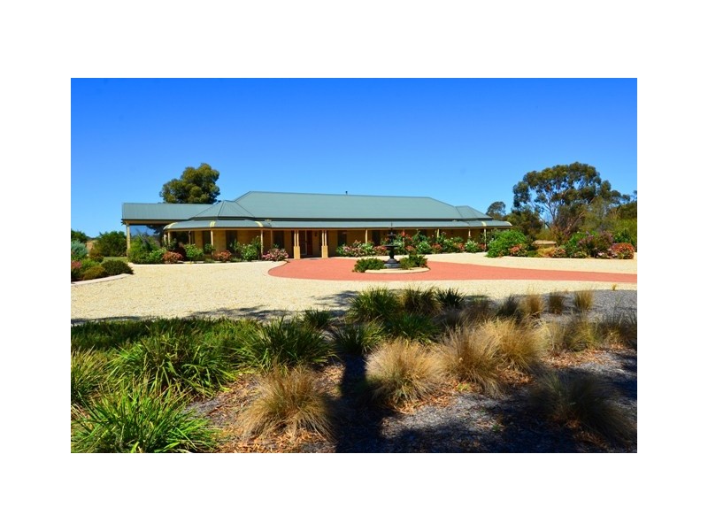 2 Rivergums Drive, Moama NSW 2731