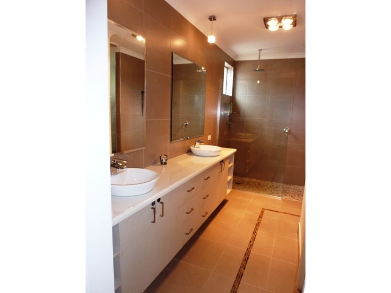 38 Bridlington Avenue, Echuca VIC 3564