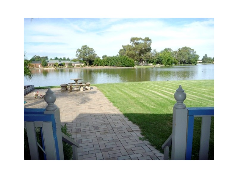 42 Kilkerrin Drive, Moama NSW 2731