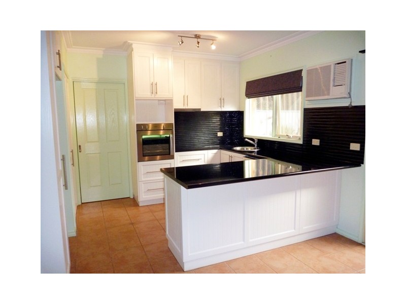 207 Service Street, Echuca VIC 3564