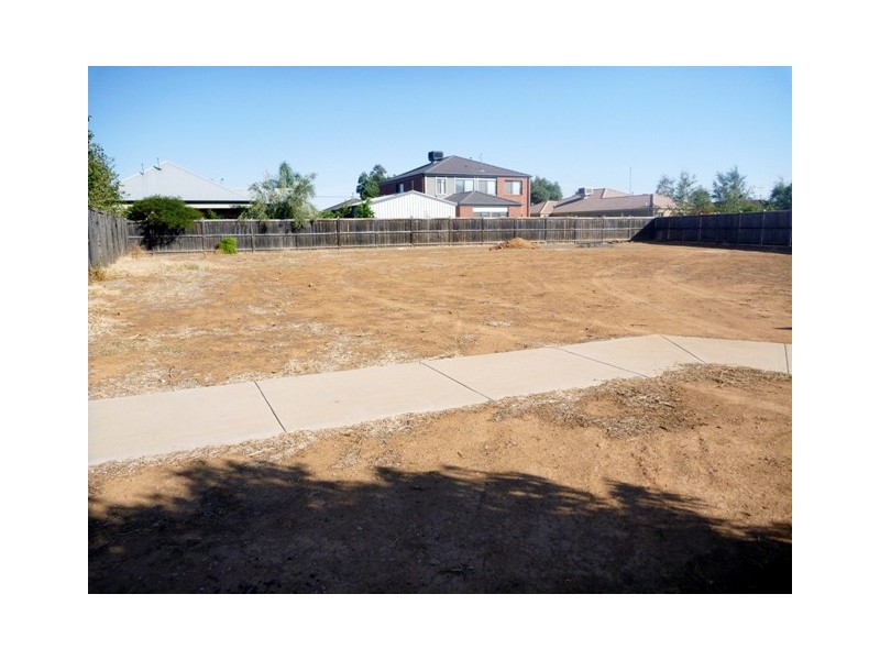 8 Grayson Terrace, Echuca VIC 3564