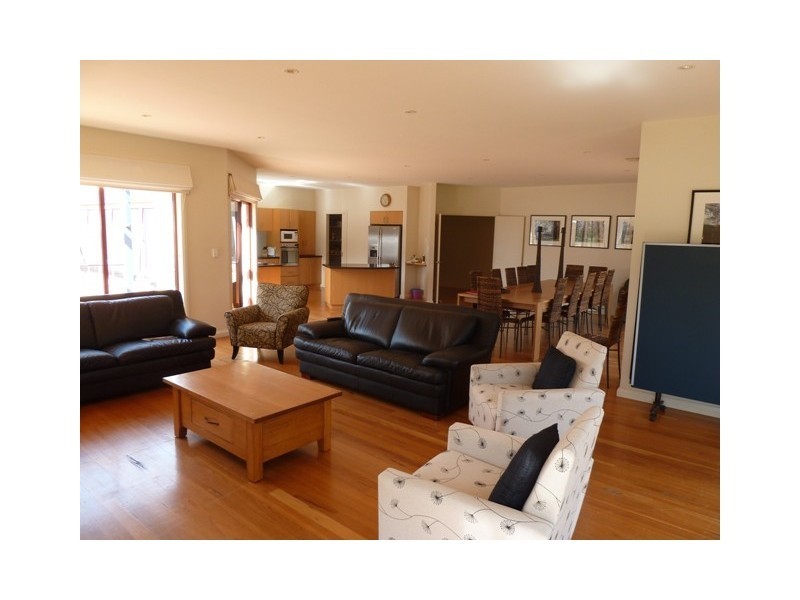 94 Murray Drive, Echuca VIC 3564