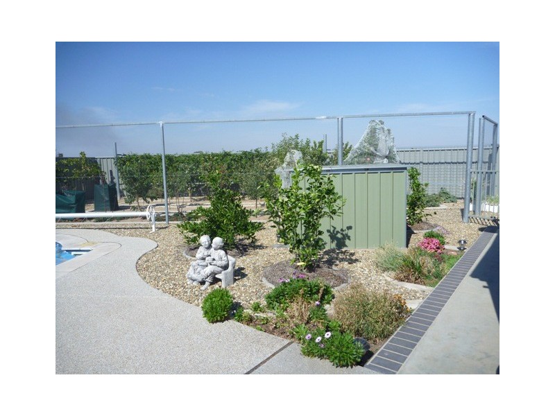 49 Declan Way, Echuca VIC 3564