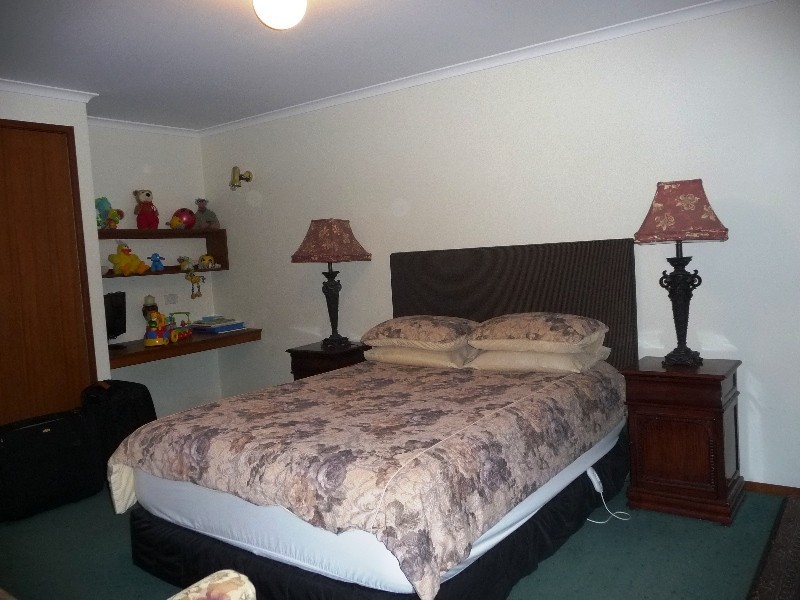 20 Adelaide Cres, Echuca VIC 3564