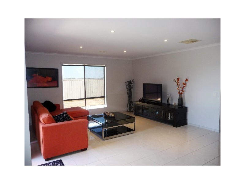27 James Street, Echuca VIC 3564