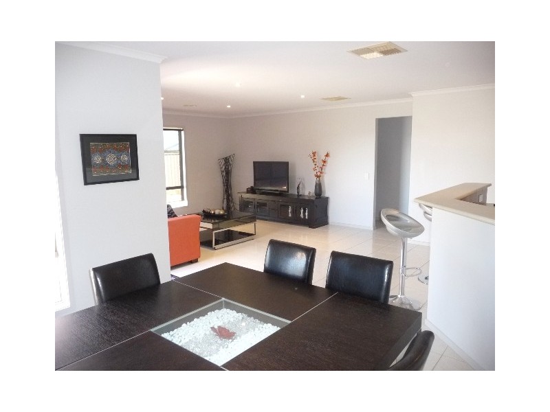 27 James Street, Echuca VIC 3564