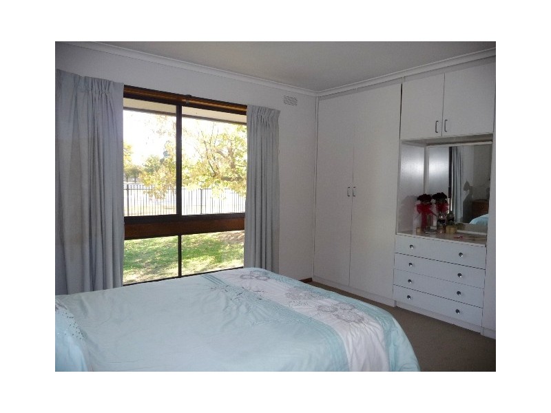 13 Francis Street, Moama NSW 2731