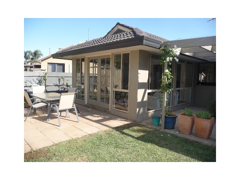 13 Francis Street, Moama NSW 2731