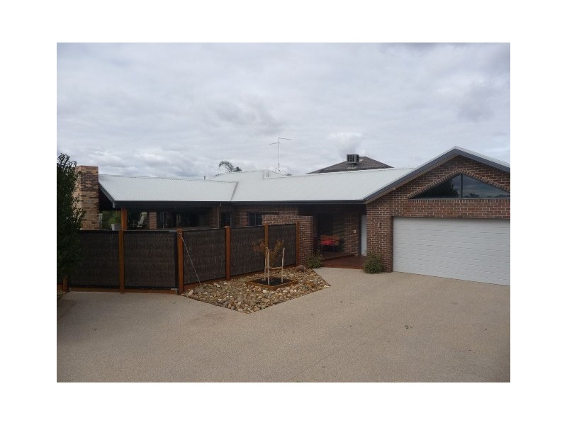 3 Glasgow Court, Moama NSW 2731