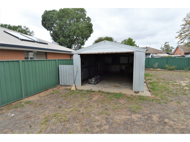 27 Freeman Street, Echuca VIC 3564