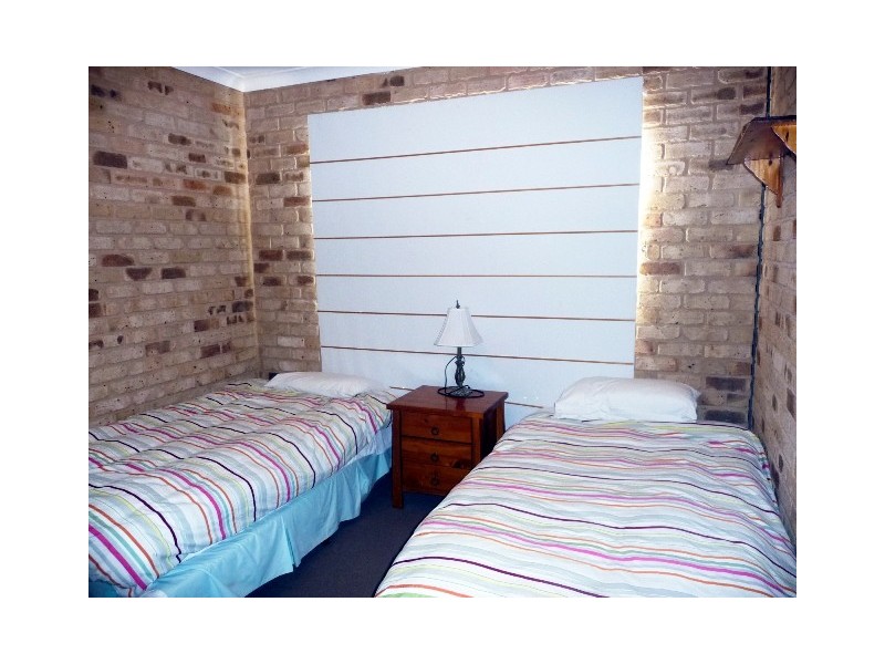 10 Kingfisher Dve West, Moama NSW 2731