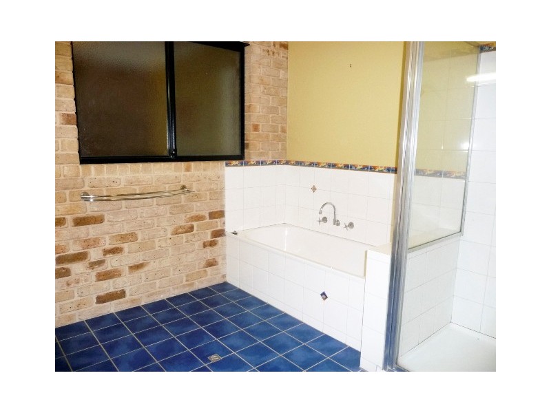 10 Kingfisher Dve West, Moama NSW 2731