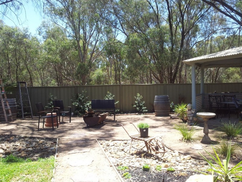 110 Pakenham Street, Echuca VIC 3564