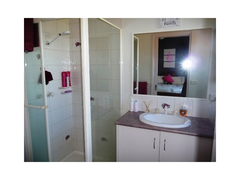 289 McSwain Rd, Echuca VIC 3564