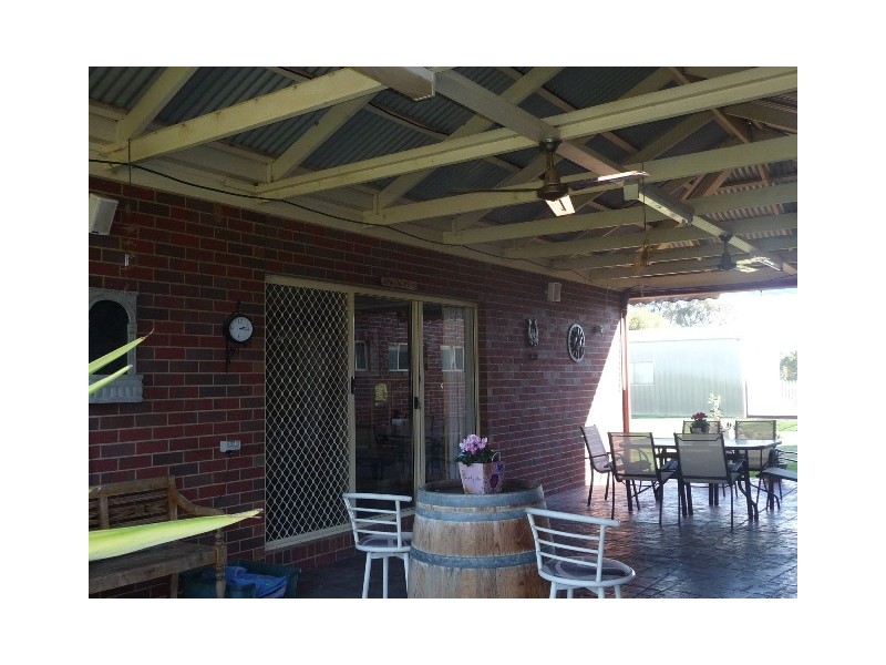 289 McSwain Rd, Echuca VIC 3564