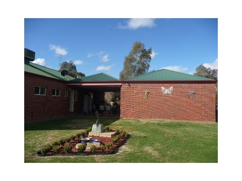 289 McSwain Rd, Echuca VIC 3564