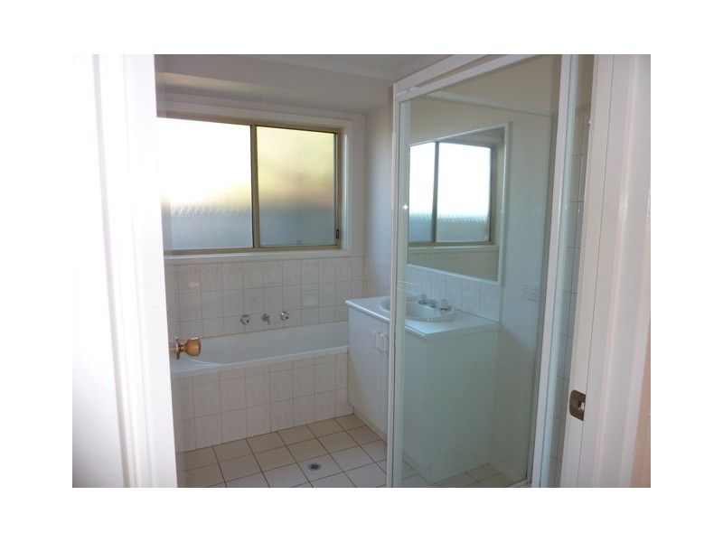 18 ANNIE CRT, Moama NSW 2731