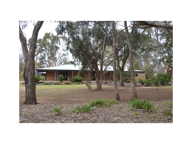 168 River Avenue, Echuca VIC 3564