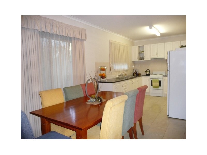 17 Popplewell St, Moama NSW 2731