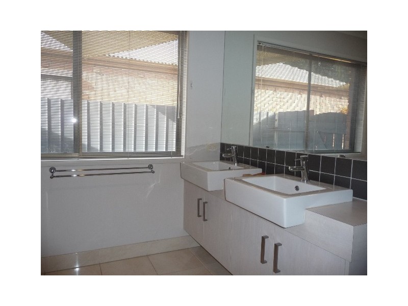 Unit 1, 118 Haverfield Street, Echuca VIC 3564