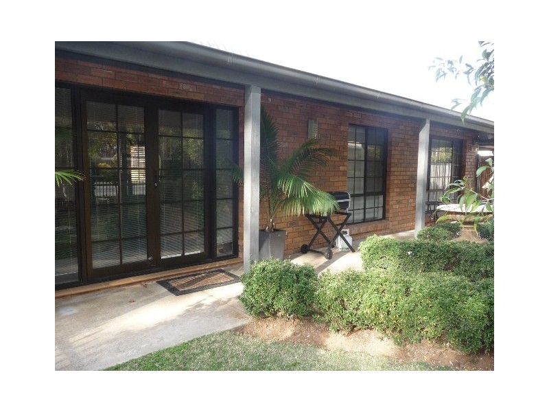 Unit 1, 118 Haverfield Street, Echuca VIC 3564