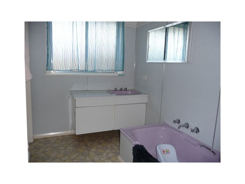 82 Crossen St, Echuca VIC 3564