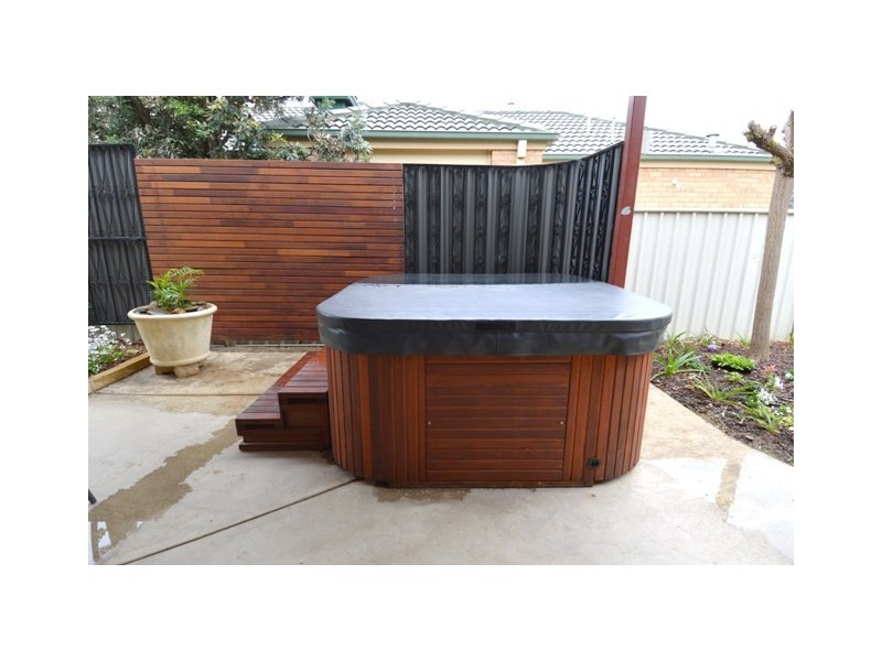 1 Glencoe Bvd, Moama NSW 2731