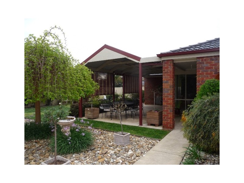 12 Riverina Parade, Echuca VIC 3564