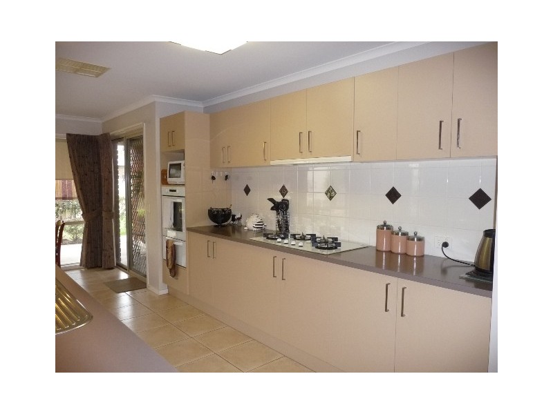 12 Riverina Parade, Echuca VIC 3564