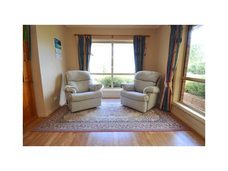 21 Woodlands Circuit, Echuca VIC 3564