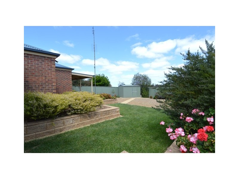 21 Woodlands Circuit, Echuca VIC 3564