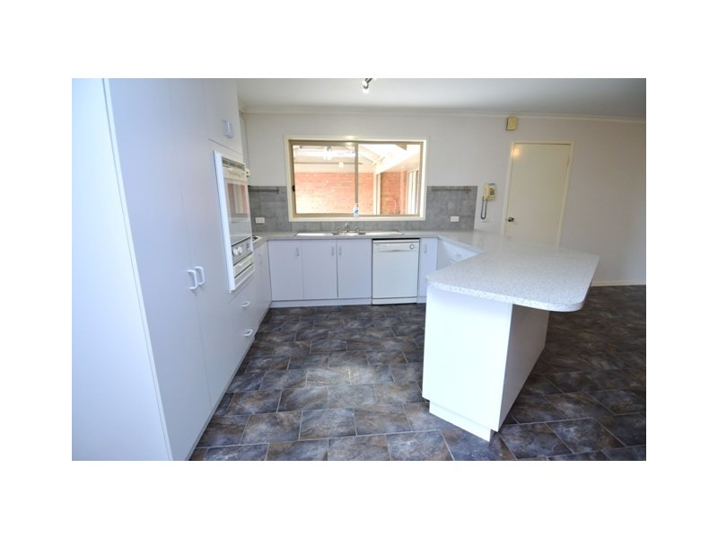 115 Crossen Street, Echuca VIC 3564