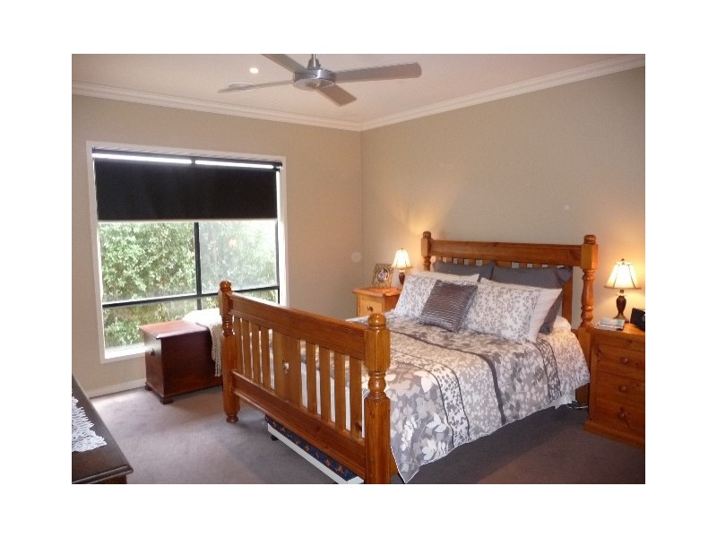 12 Kildare Ave, Moama NSW 2731