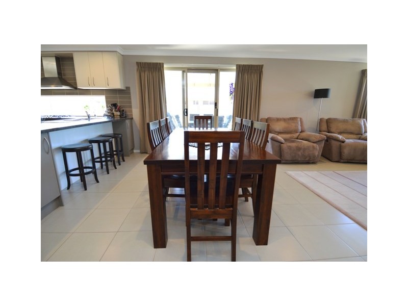 43 Declan Way, Echuca VIC 3564