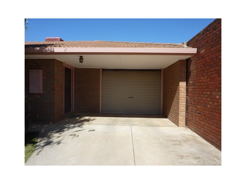 3/319 High Street, Echuca VIC 3564