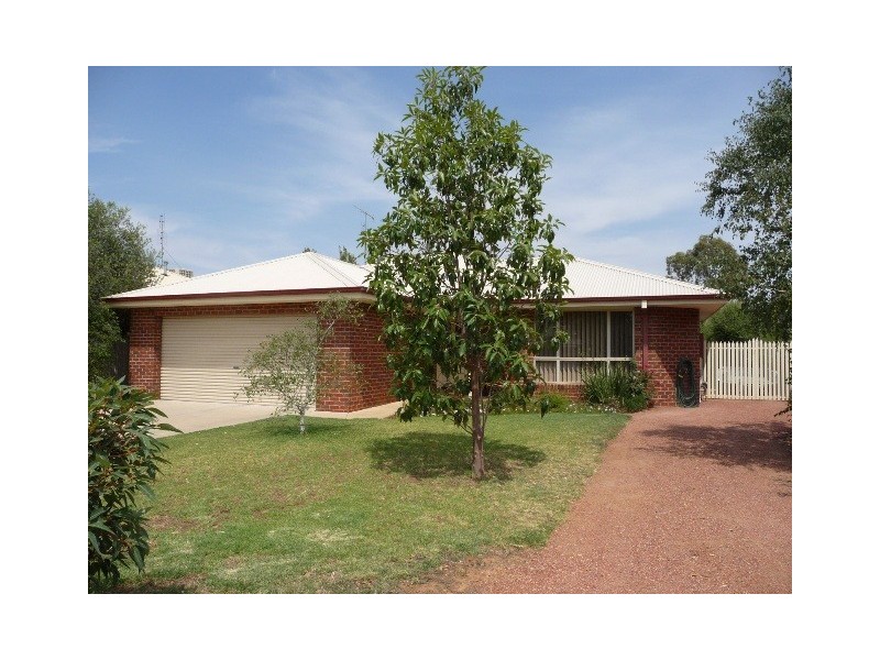 31 Aberdeen Way, Moama NSW 2731