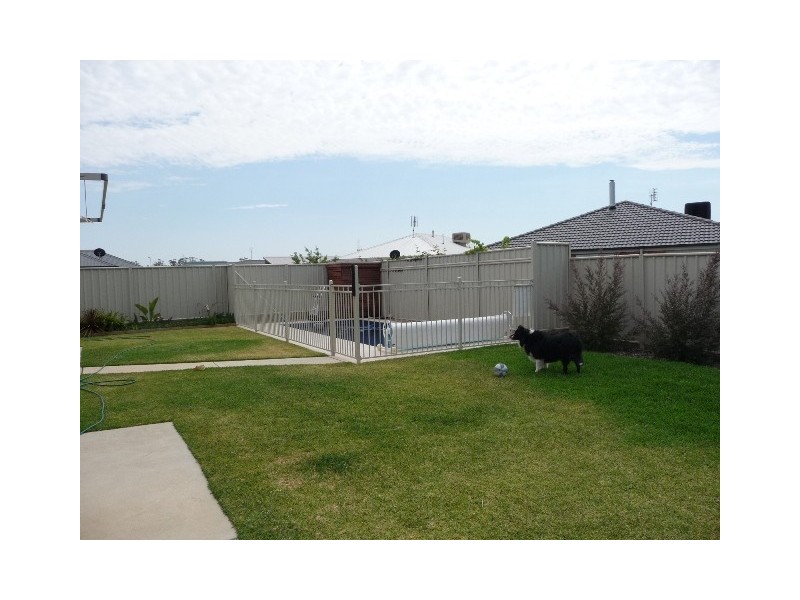 1 Arran Street, Moama NSW 2731