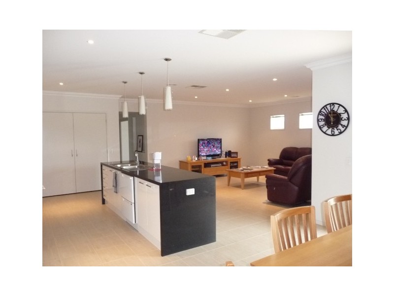 1 Arran Street, Moama NSW 2731