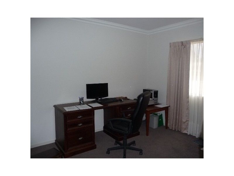 1 Arran Street, Moama NSW 2731