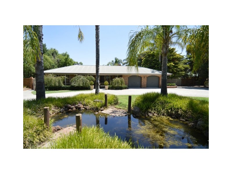 203 Wharparilla Drive, Echuca VIC 3564