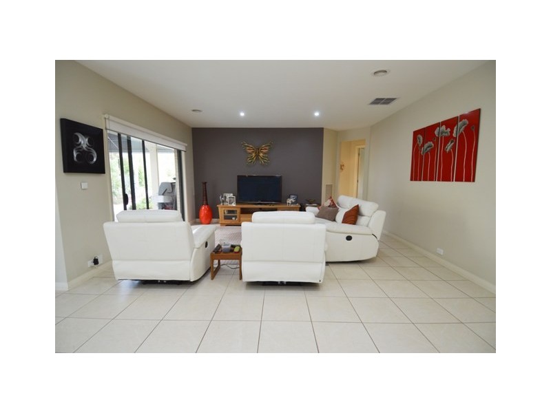 9 Silver Gum Place, Moama NSW 2731