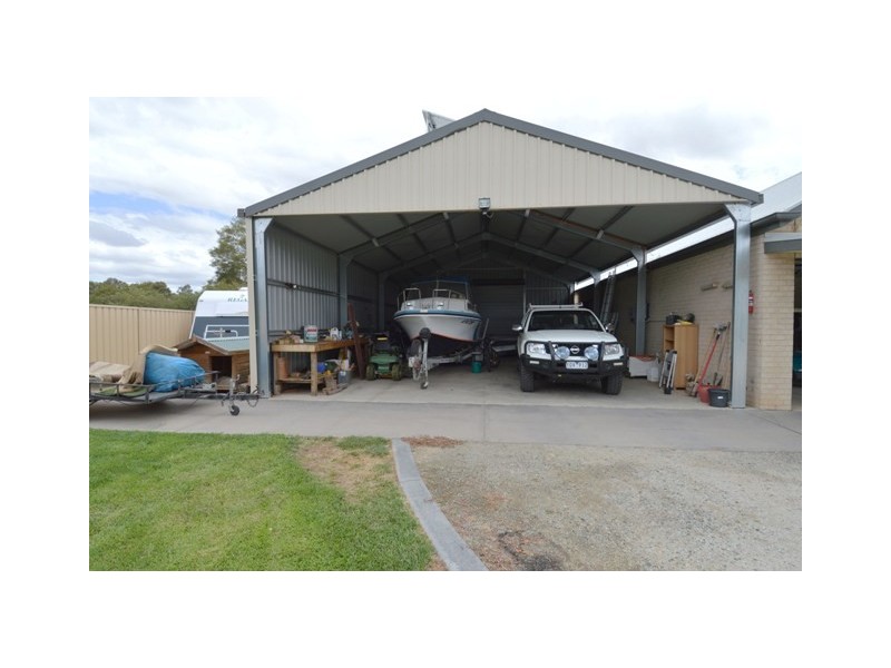 9 Silver Gum Place, Moama NSW 2731