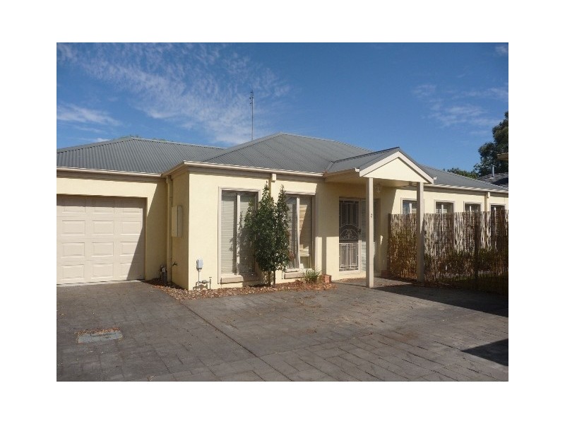 2 of 65 Mitchell St, Echuca VIC 3564