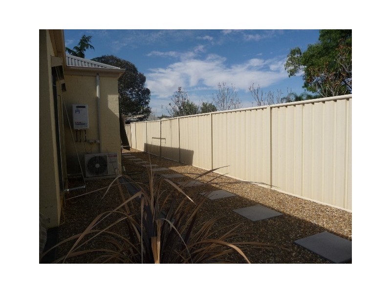 2 of 65 Mitchell St, Echuca VIC 3564