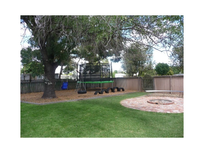 17 Kulgoa Ave, Moama NSW 2731